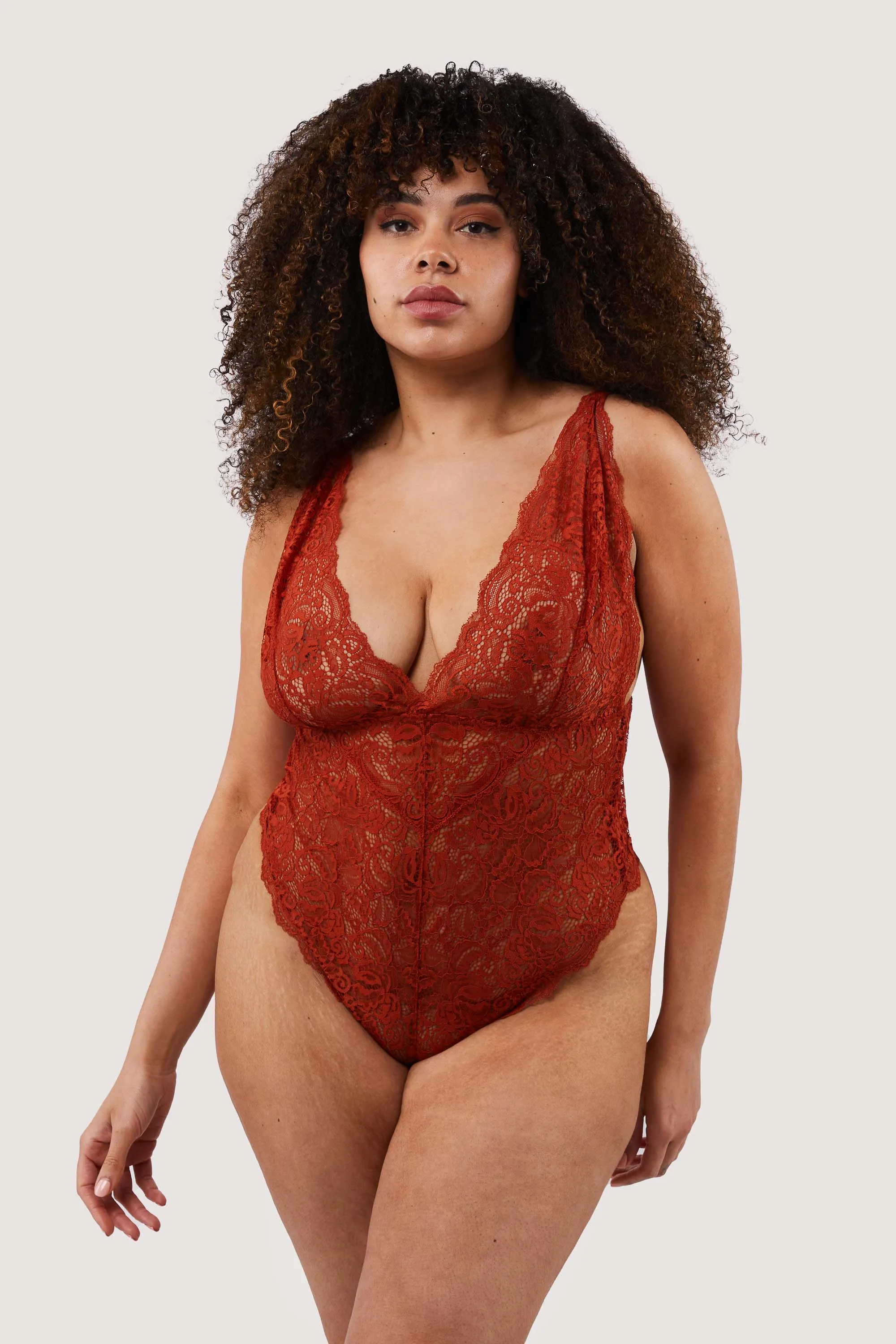 Ariana Ginger Lace Body
