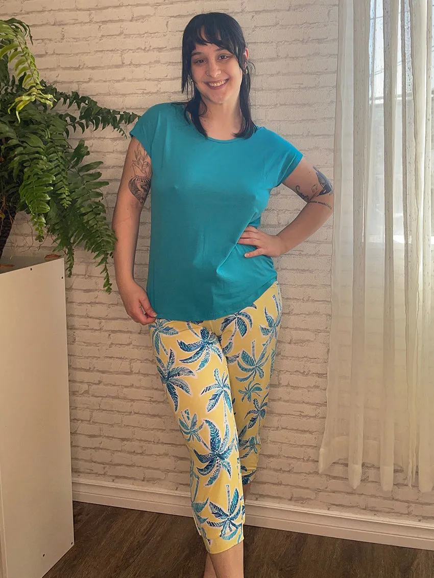 Cool Girl Mai Tai Tee and Capri Set