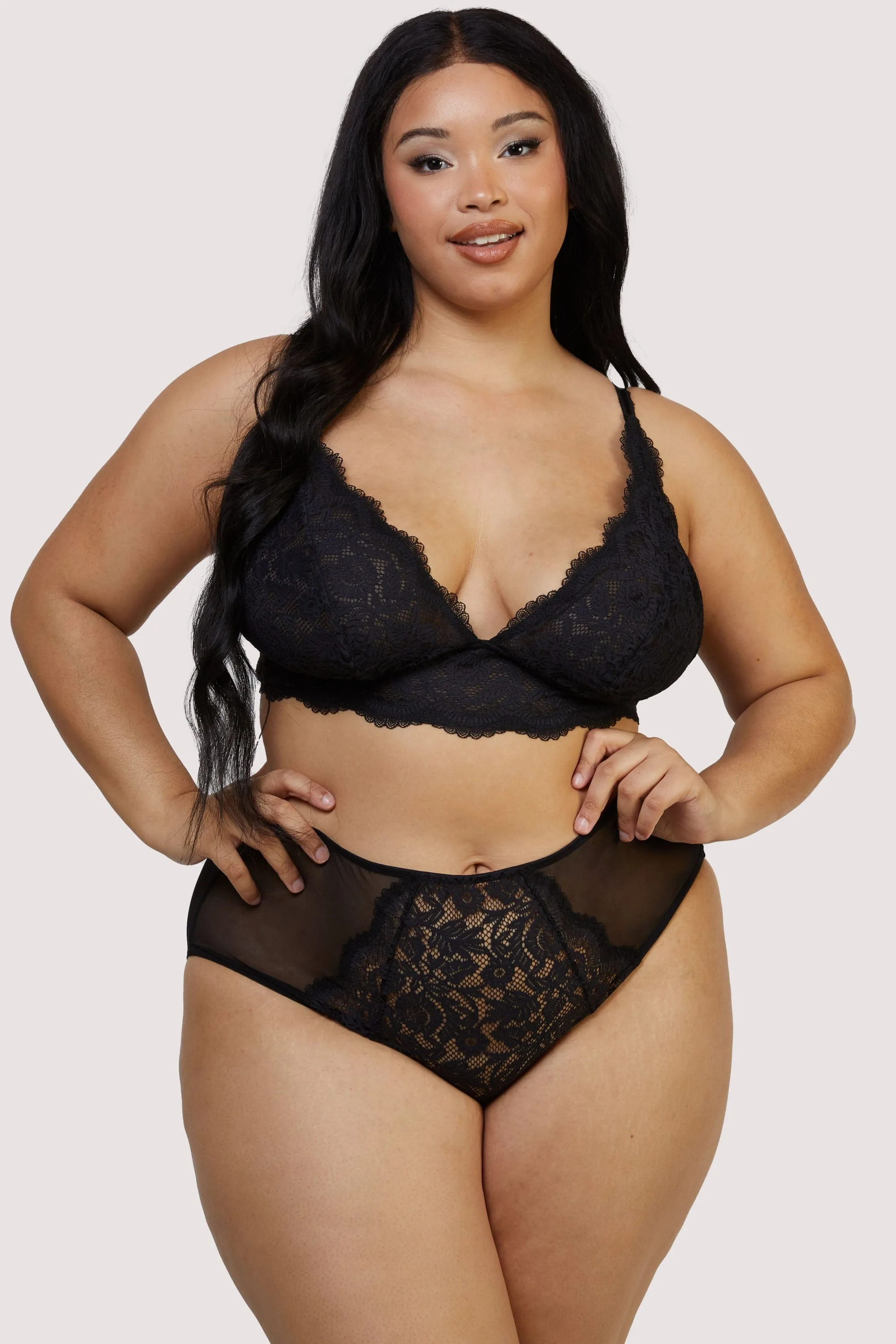 Laura Black Ultimate Comfort Wireless Bra