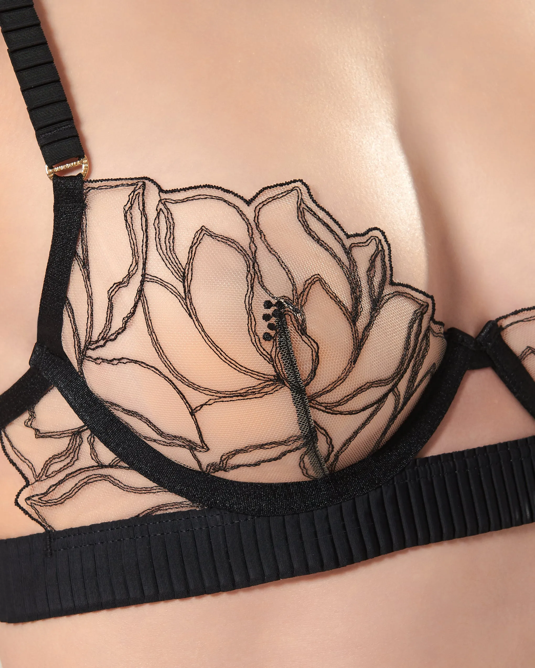 Maia Embroidered Sheer Bra Black