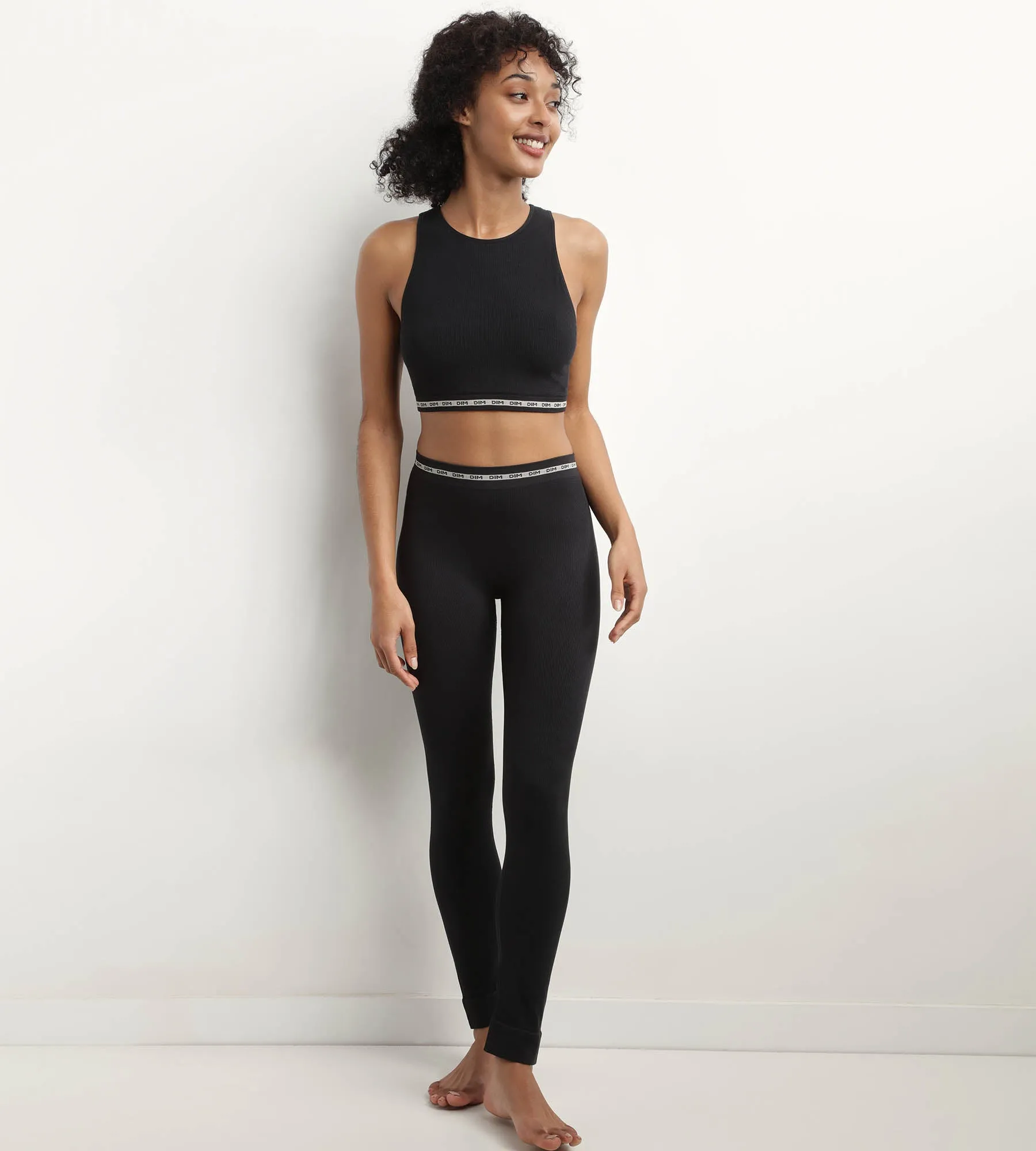 Seamless Ribbed polyamide modal Crop Top in Black Dim Icons Seamless